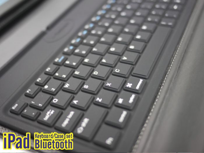 ケースとキーボードが合体 iPadブルートゥースキーボード (無線式キーボード内蔵iPad革ケース)