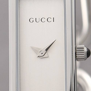 GUCCI(グッチ) レディースウォッチ 1500SS R SI(シルバー) 