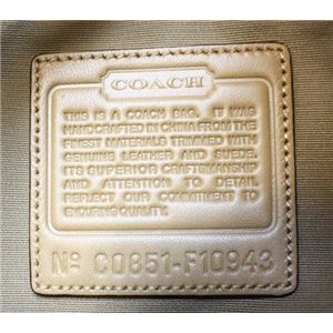 COACH(コーチ)ソーホーシグネチャー 10943 SKHCA ステッチド ラージホーボー ショルダーバッグ カーキ/キャメル