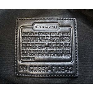 COACH(コーチ)ミニシグネチャー 10945 SBKWT ソフトダッフル ショルダーバッグ ブラック/ホワイト 