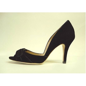 LADY'S SHOES(レディース シューズ) スエードパンプス ブラック