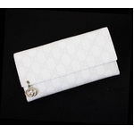 GUCCI(グッチ) 212104 FN0AG 900009 Wホック 長財布 オフホワイト