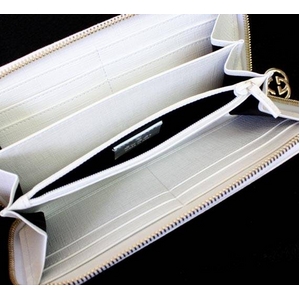 GUCCI(グッチ) 212110 FN0AG 900009 ラウンドファスナー長財布 オフホワイト