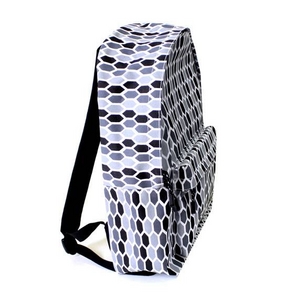 OUTDOOR(アウトドア) 12439250-60 ハニカムデイパック リュックサック
