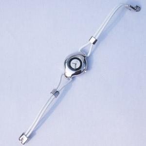 ���R�X�e�@���f�B�[�X�E�H�b�` �x���g�E���U�[ �J���[�E�z���C�g