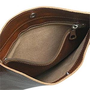 IL Bisonte (イルビゾンテ) A1887 ナナメガケ BR 214N