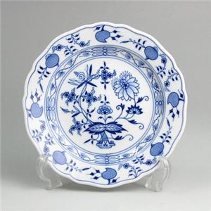 縁起のよいザクロをモチーフ【Meissen (マイセン) ブルーオニオン 800101 18cmPL 501】