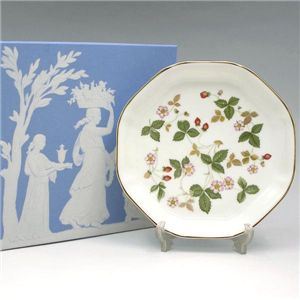 Wedgwood（ウェッジウッド） ワイルドストロベリー オクタゴナルディッシュ S 18cm