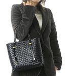 BOTTEGA VENETA�i�{�b�e�K�E���F�l�^�j �n���h�o�b�O 162937-V00A2-1000 H �u���b�N