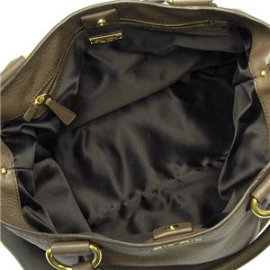 MIUMIU(ミュウミュウ) ショルダーバッグ VITELLO CARIBU RR1495