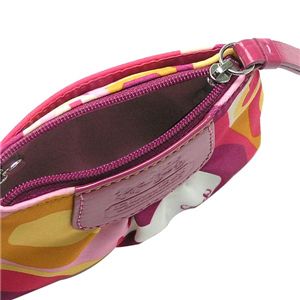 Coach(コーチ) ポーチ 42342VDAY SCARF PRINT