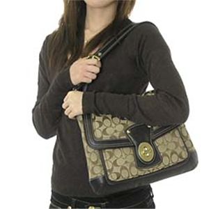 Coach(�R�[�`) �V�����_�[�o�b�O 10338HAMPTONS SIGNATURE �u���b�N/�x�[�W��
