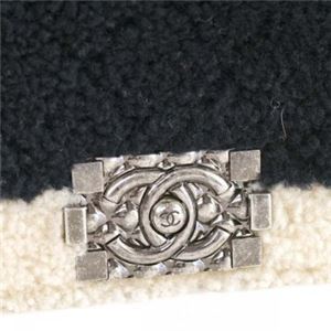 CHANEL（シャネル） ショルダーバッグ A67086