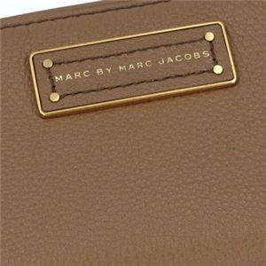 MARC BY MARC JACOBS（マークバイマークジェイコブス） 長財布 M0001205D 81125 PRALINE