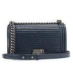 CHANEL�i�V���l���j �V�����_�[�o�b�O A67086