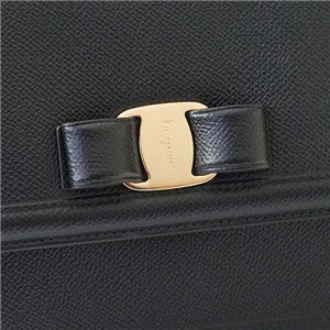 Ferragamo(フェラガモ) ショルダーバッグ 21G462 674278 NERO