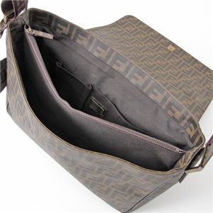 FENDI　メッセンジャーバッグ  7VA195 UZD XB8（Dタイプ）