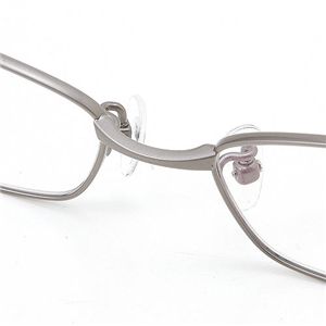 GUCCI ダテメガネ MADE in JAPAN 9641J-B7B／ホワイト