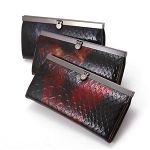 GLAMOROUS DIAMOND(グラマラスダイヤモンド) エナメル クロコダイル風型押し長財布 F0850757 ブラック