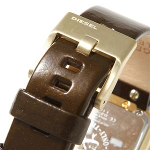 DIESEL(ディーゼル) レザーウォッチ　ブラウン