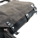 スウェーデン軍放出サイクリングショルダーマルチポケット付バック中古