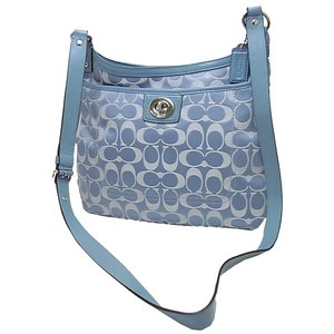 COACH(コーチ)F19259 SV/PQ シグネチャーショルダーバッグ ブルー