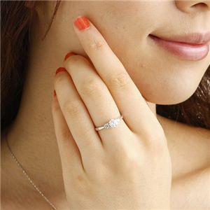 K18ホワイトゴールド0.7ct ダイヤモンドキャッスルリング 17号