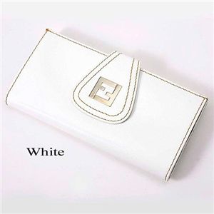 FENDI���t�F���f�B �̔����i�F39,690�~�i�ō��j@�����z 8M0032 XXX F0ELJ  WHITE