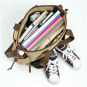 たっぷり入る2WAYトートバッグ