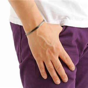 純チタン ヘリンボーンブレスレット ブラック 185mm