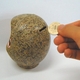お札でつくっただるま貯金箱　だるマネー
