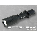 タクティカルフラッシュライト STiNG RAYの詳細ページへ