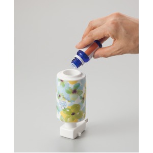 セラミックアロマライトコンセント型【5個セット】フローラルグリーン