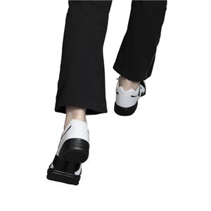 ���[�K�X�e�b�v�E�H�[�N�V���[�Y �c�[�g���z���C�g 24cm