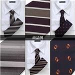 MARC JACOBS �C�^���A���l�N�^�C 2�{�Z�b�g