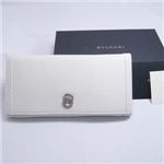 BVLGARI(ブルガリ)　#25232 Woman wallet 7 CC&ID with internal zip and flap Goat leather chalk/calf leather chalk/P