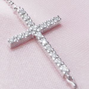 Folli Follie(フォリフォリ) ダイヤモンド クロス ブレスレット 2B4W040C