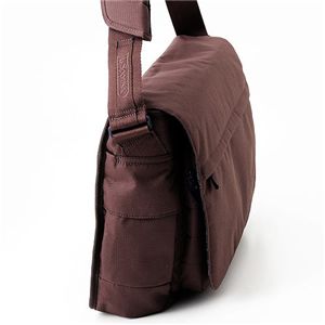 LeSportsac　Guy’s　メッセンジャーバッグ Mahogany