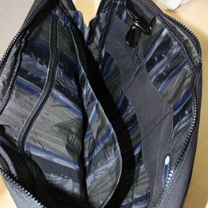 LeSportsac(レスポートサック) メンズ ショルダーバッグ 9727 5815 キャヴァーン ブラック