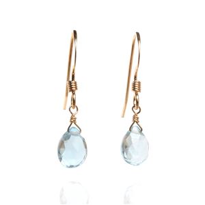 ブルートパーズペアシェイプカットピアス