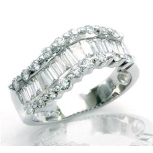 �ӕʏ��t�I�V�R�_�C�������h�����Odr3210  0.67ct   0.39ct  K18WG	