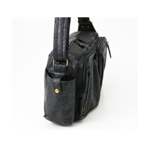 バーディ PVCショルダーバッグ ブラック