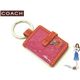 COACH（コーチ） キーホルダー エンボスド シグネチャー パテント ピクチャー フレーム キーフォブ 92348