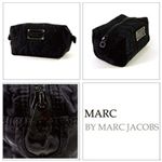 【NEW】MARCBY MARCJACOBS(マークバイマークジェイコブス) ナイロン スモール コスメティック ポーチ ブラックの詳細ページへ