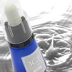 【2本セット(パワーパッチ2枚プレゼント付)】サイトカイン三種(EGF、FGF、IGF)を高濃度(1ppm)で配合した高品質美容液「スリーGFエッセンスPro」