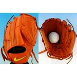 NIKE（ナイキ） 少年軟式グローブ 『SIGNATURE MODEL 』 投手用 上原浩治モデル レッドオレンジ(801) 右投げ用