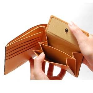 LORETO(ロレート) コードバンシリーズ 二つ折り財布(コインポケット付き) ブラウン