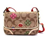 COACH（コーチ） OUTLET 　コーチ　ペイトン シグネチャー クローバー ミニ メッセンジャー スウィングパック／斜めがけショルダーバッグ F48967B4/MCの詳細ページへ