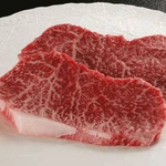 【お歳暮用　のし付き（名入れ不可）】松阪牛サーロインステーキ ギフト 200g&times;3枚セット 松阪牛最高ランクのA5等級・証明書付・桐箱の詳細ページへ