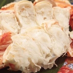 「タラバガニ脚１ｋｇ（５００ｇ×２肩）」太い脚肉をほうばる満足感！迫力！食べ応え満点！！